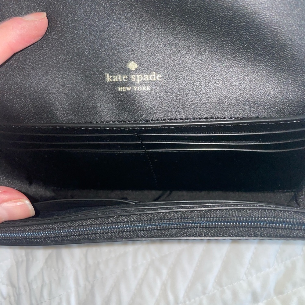 Brand new in box Kate Spade clutch/wallet - Picture 4 of 5